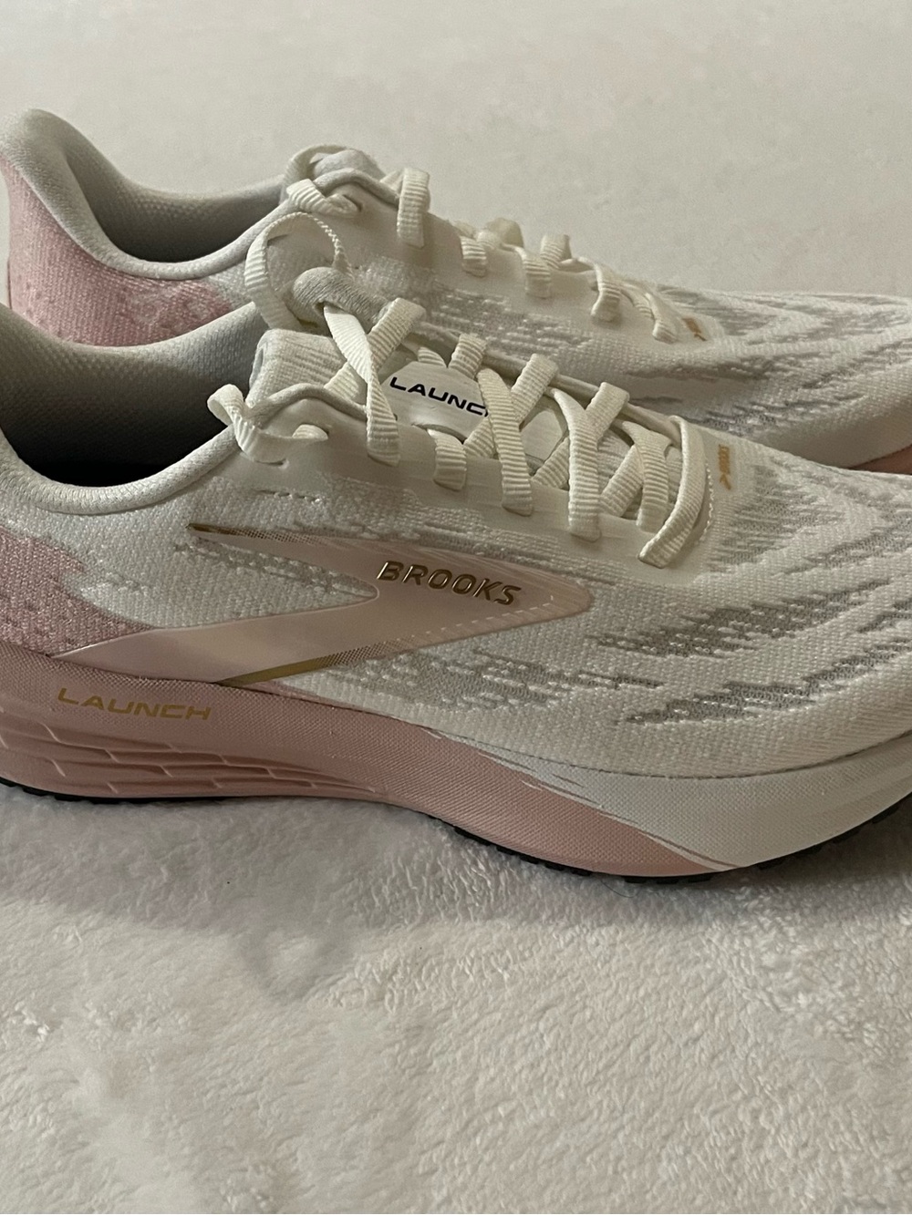 Brooks Launch 11 Women's Running Shoes White Light Pink Gold 6